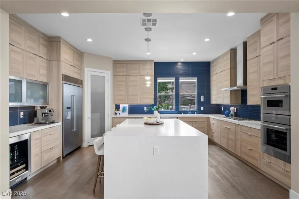 6804 Regency Stone, Las Vegas, NV 89148