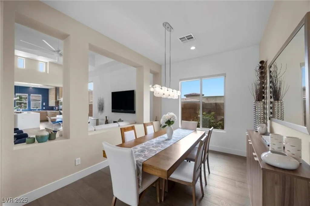 6804 Regency Stone, Las Vegas, NV 89148