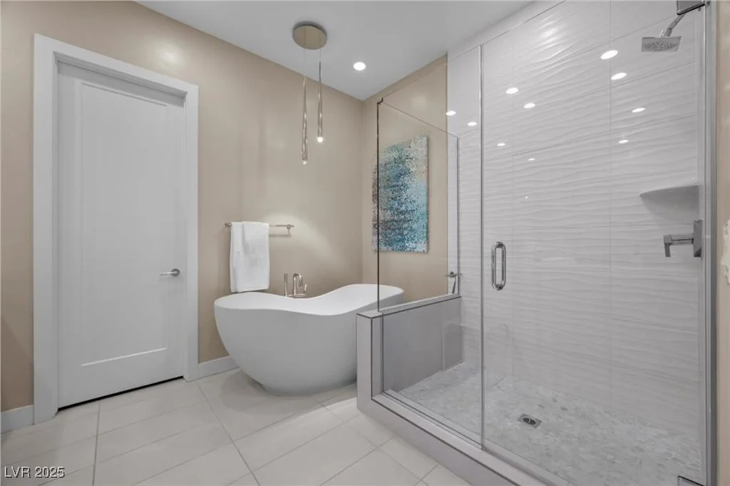 6804 Regency Stone, Las Vegas, NV 89148