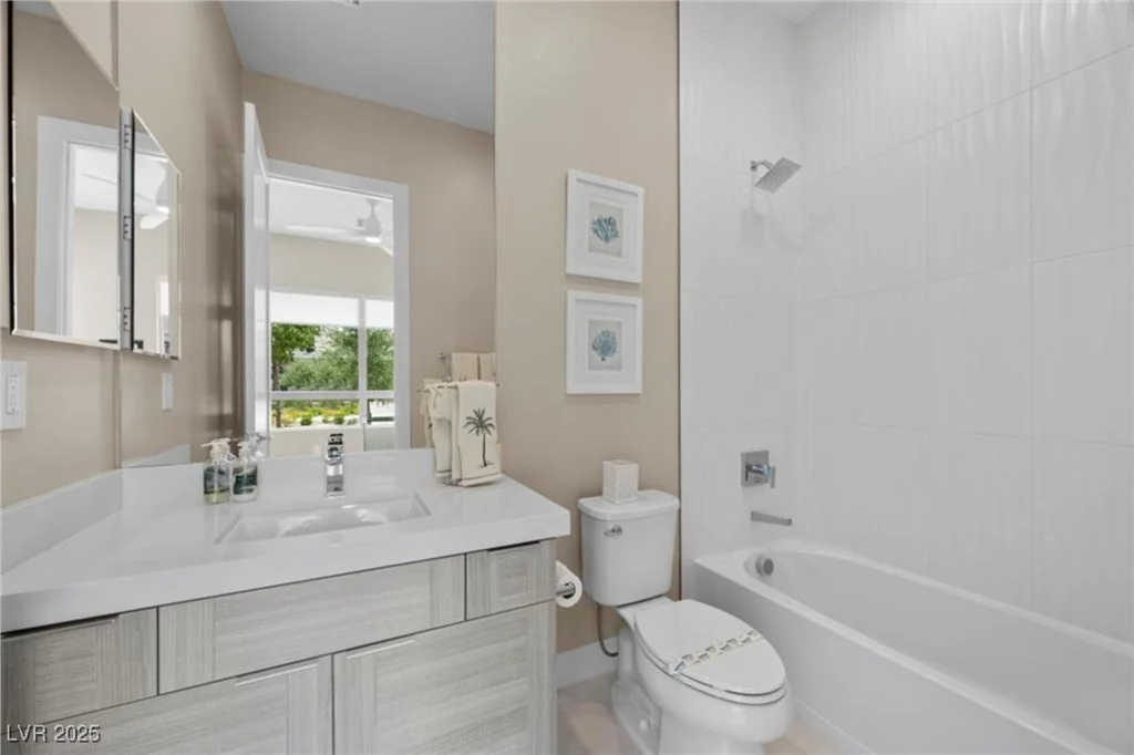 6804 Regency Stone, Las Vegas, NV 89148