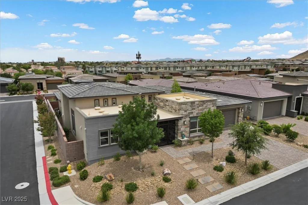 6804 Regency Stone, Las Vegas, NV 89148