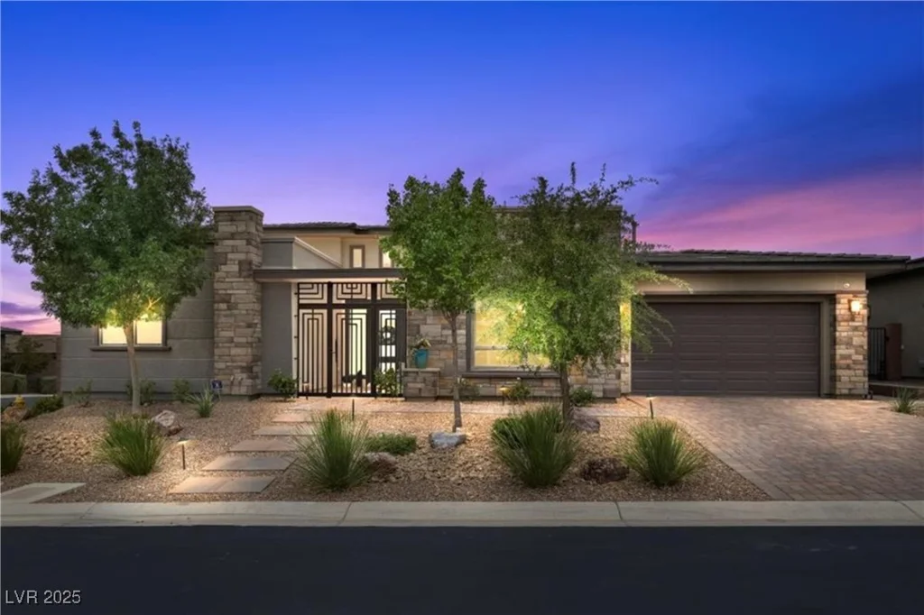 6804 Regency Stone, Las Vegas, NV 89148