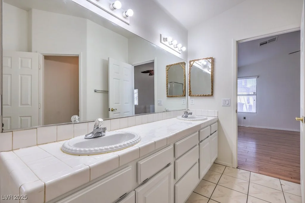 4010 Hemphill, North Las Vegas, NV 89032