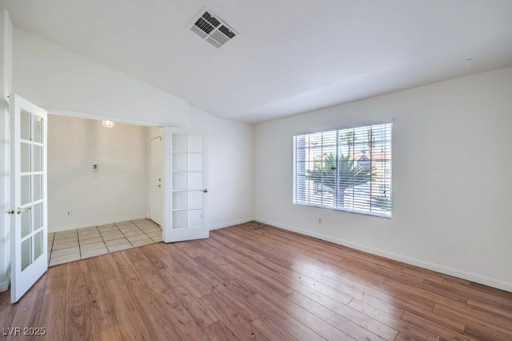 4010 Hemphill, North Las Vegas, NV 89032