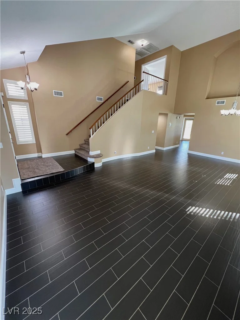2140 Desert Peak, Las Vegas, NV 89134