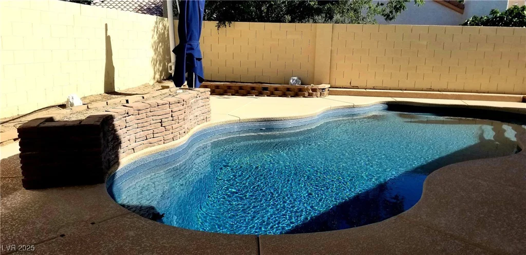 2140 Desert Peak, Las Vegas, NV 89134