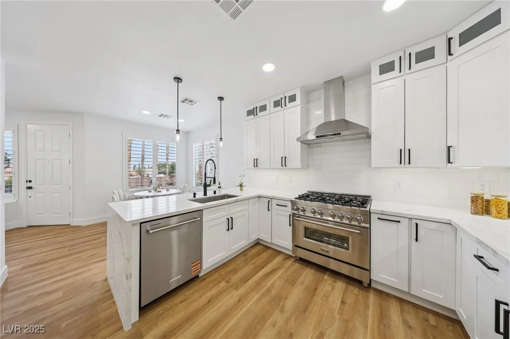 9900 Summer Ash, Las Vegas, NV 89134