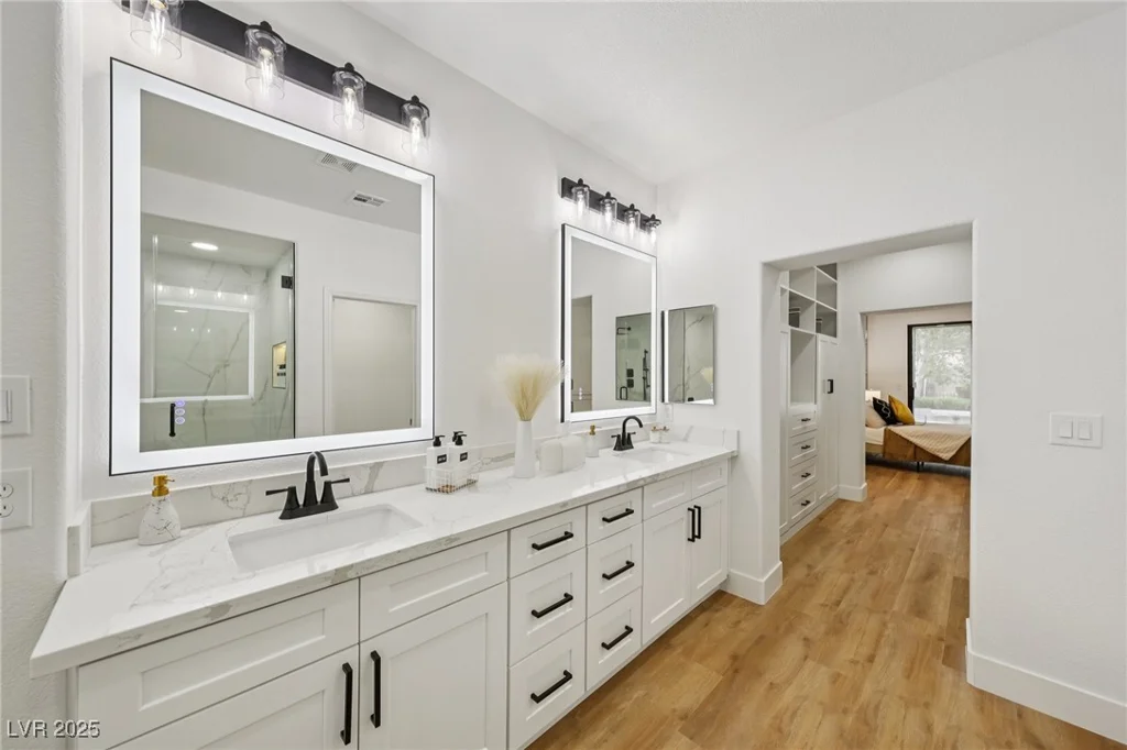 9900 Summer Ash, Las Vegas, NV 89134