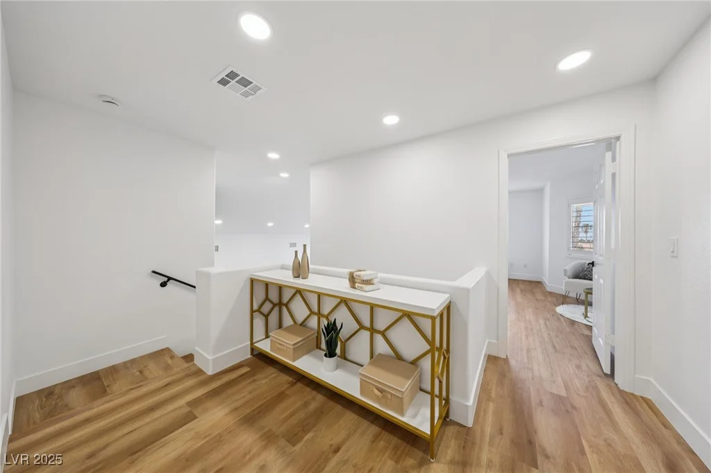 9900 Summer Ash, Las Vegas, NV 89134