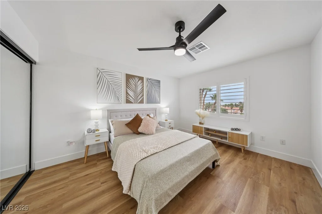 9900 Summer Ash, Las Vegas, NV 89134