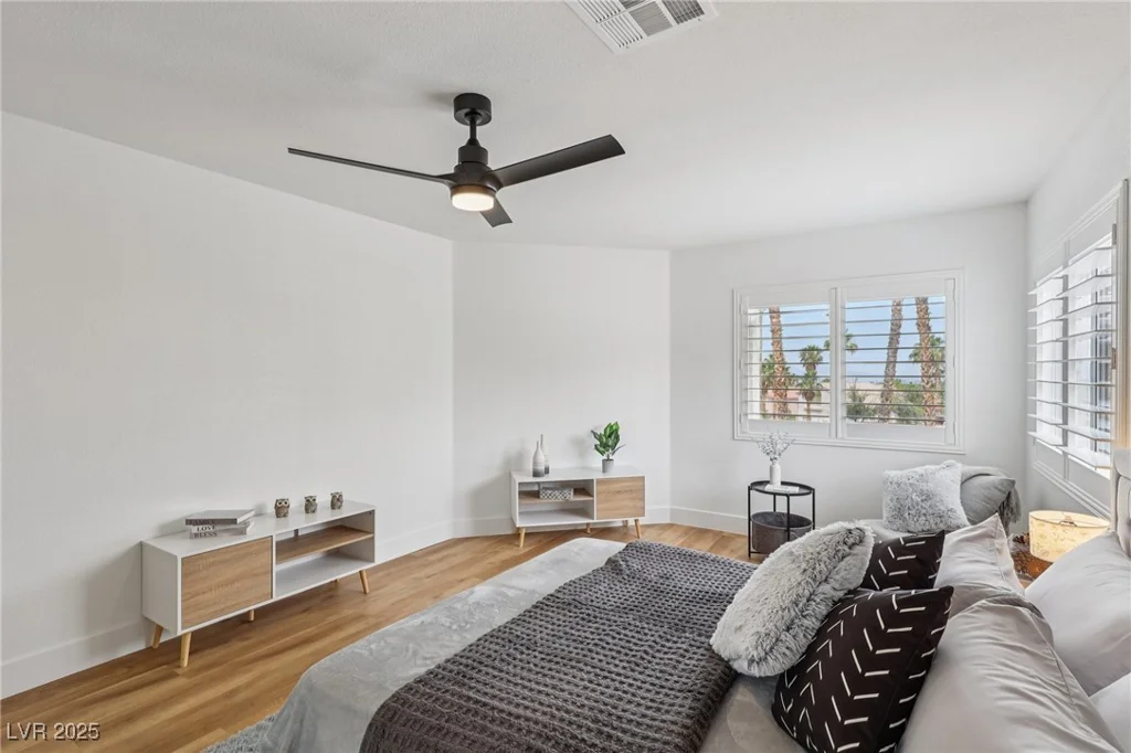 9900 Summer Ash, Las Vegas, NV 89134