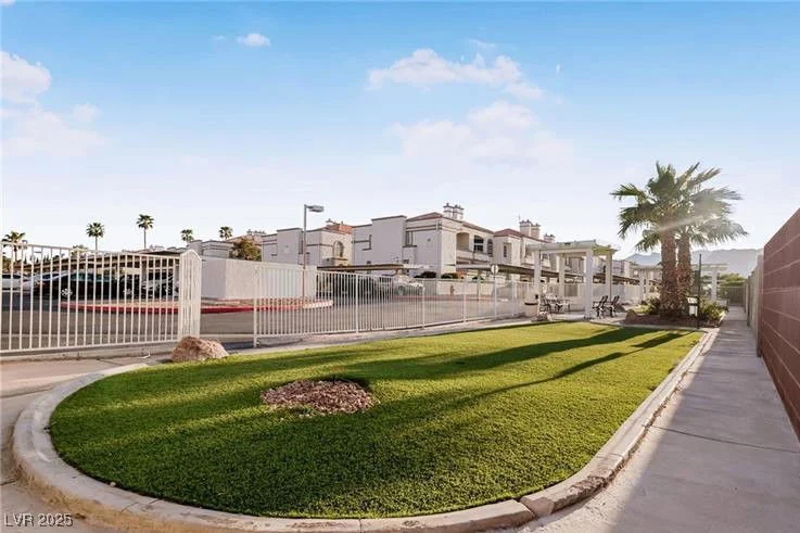 3125 Buffalo, Las Vegas, NV 89128
