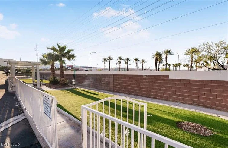 3125 Buffalo, Las Vegas, NV 89128