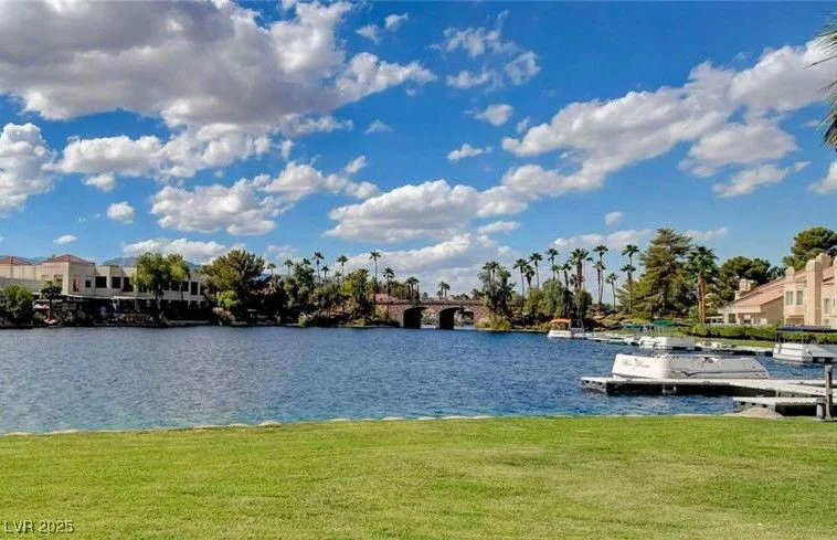3125 Buffalo, Las Vegas, NV 89128