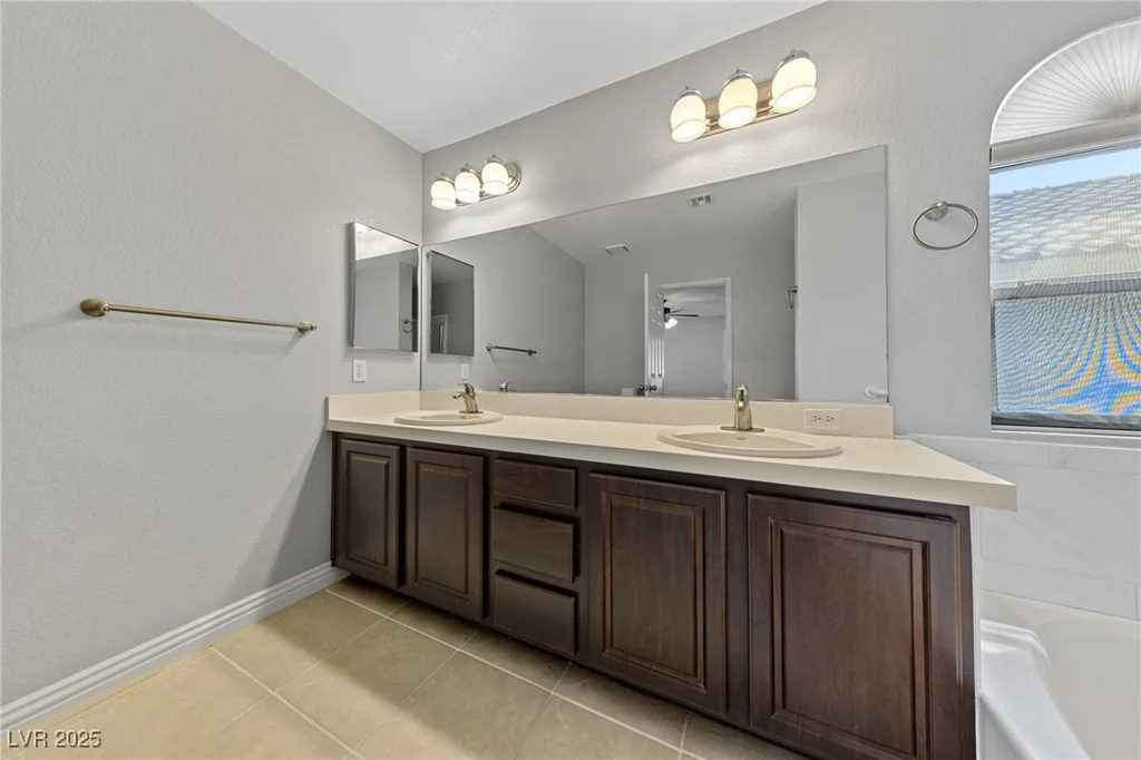 9409 Kayla, Las Vegas, NV 89134