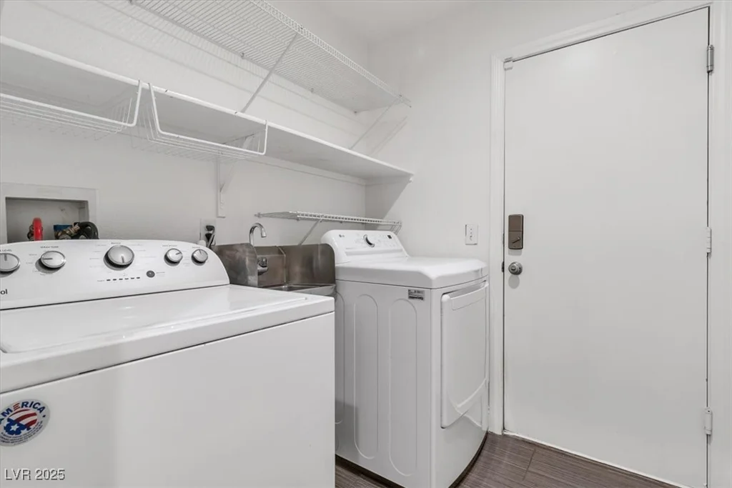 658 Turtleback, North Las Vegas, NV 89031