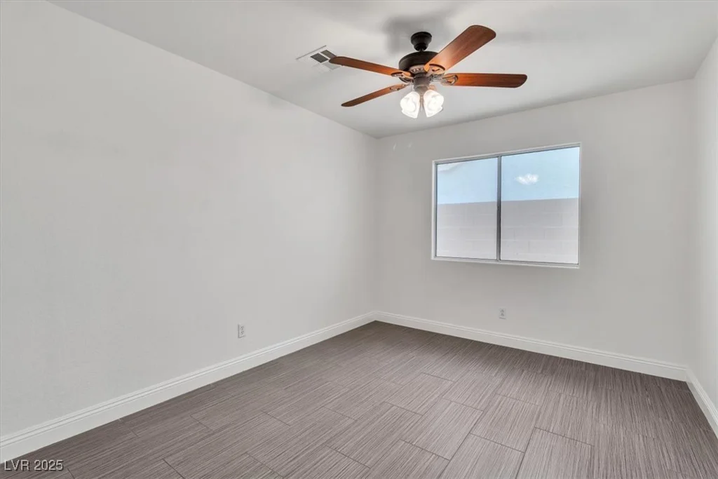 658 Turtleback, North Las Vegas, NV 89031