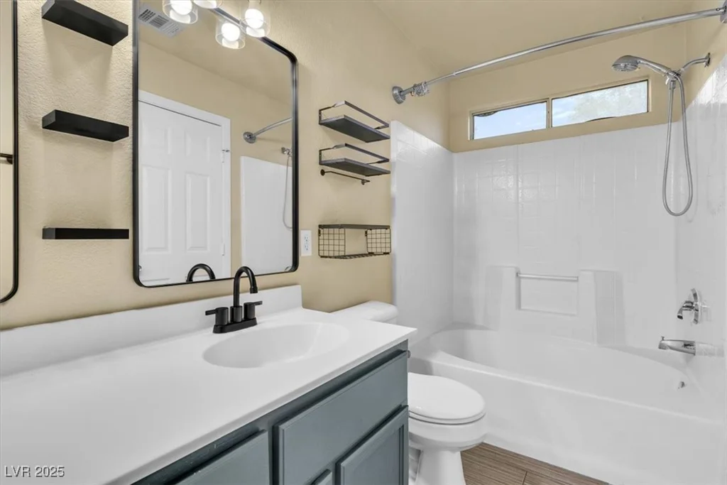 658 Turtleback, North Las Vegas, NV 89031