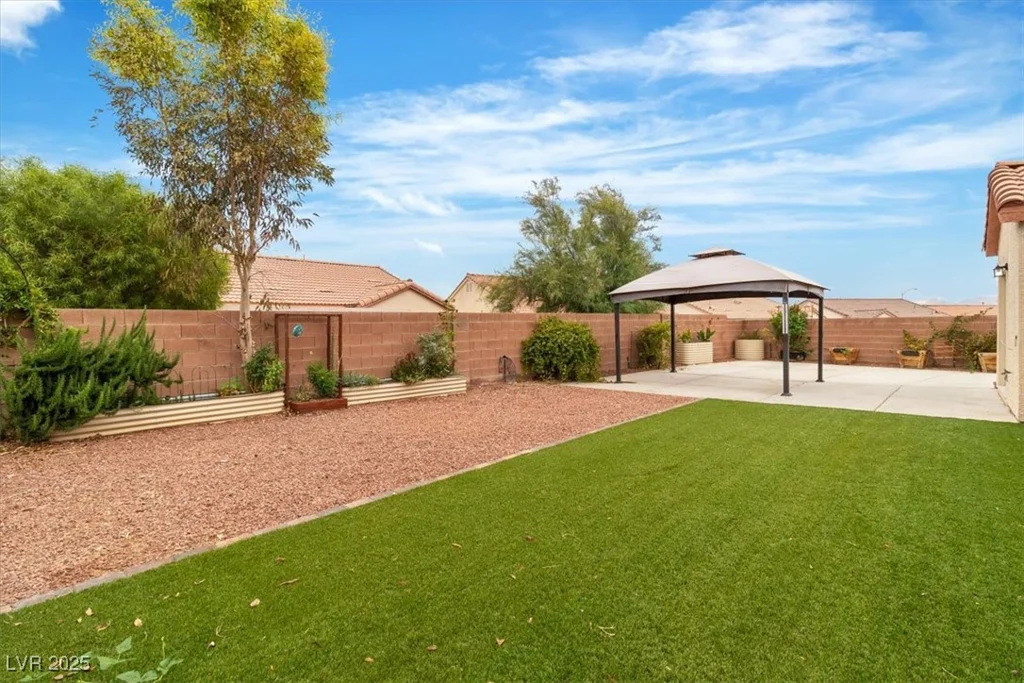 658 Turtleback, North Las Vegas, NV 89031