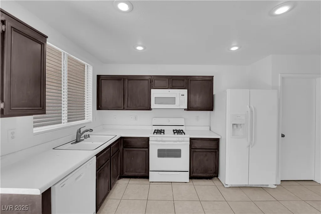 1041 Cedar Pines, Henderson, NV 89011
