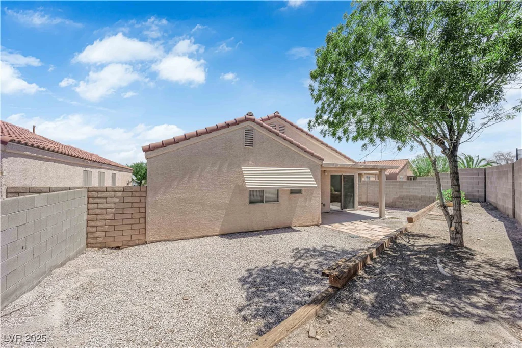 1041 Cedar Pines, Henderson, NV 89011