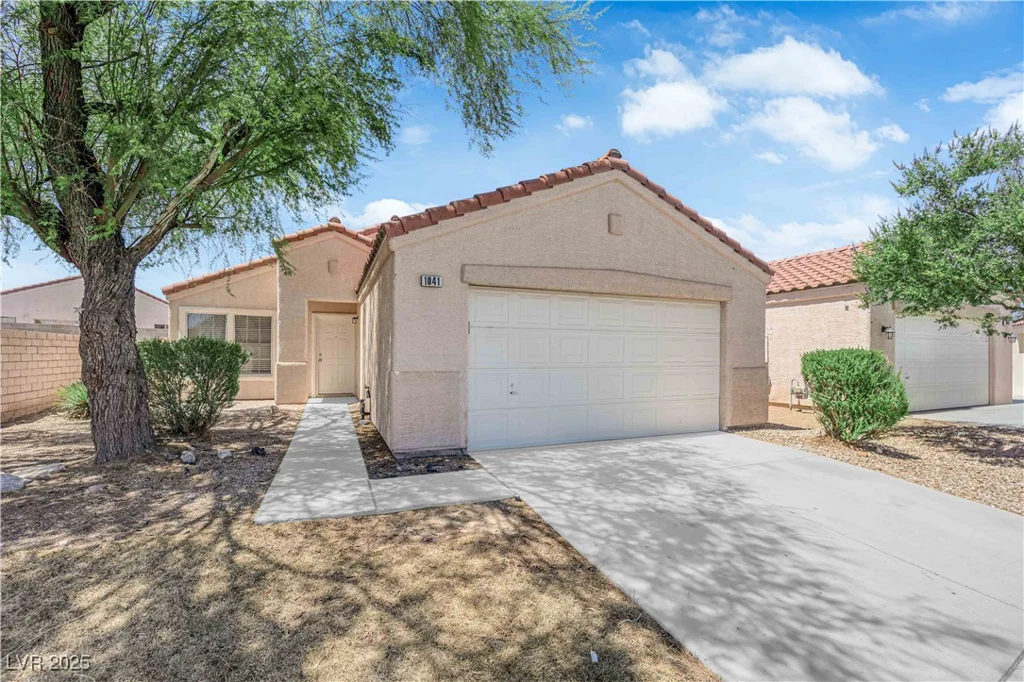 1041 Cedar Pines, Henderson, NV 89011