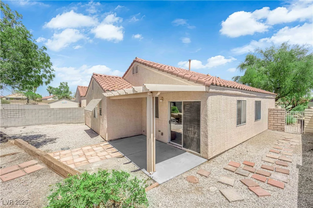 1041 Cedar Pines, Henderson, NV 89011