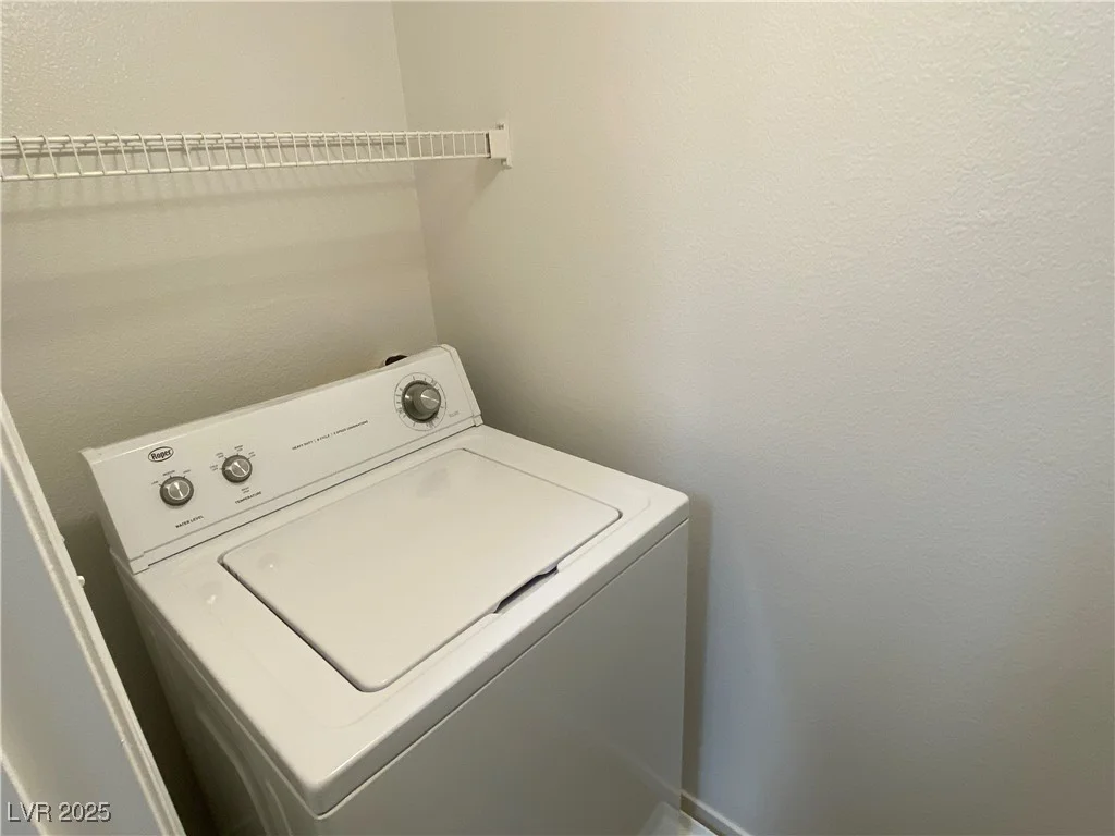 555 Silverado Ranch, Las Vegas, NV 89183