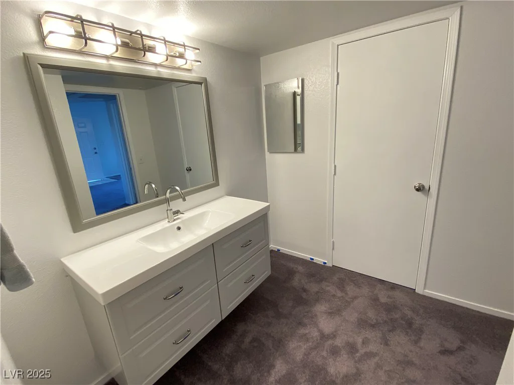 555 Silverado Ranch, Las Vegas, NV 89183