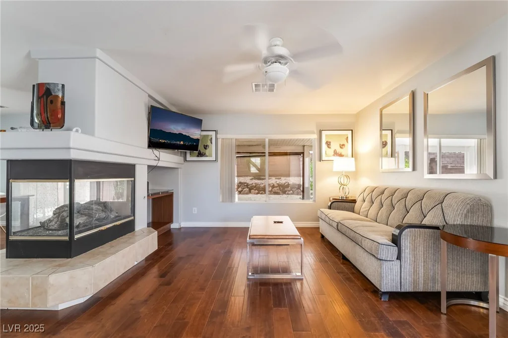 7459 Aurora Glow, Las Vegas, NV 89139