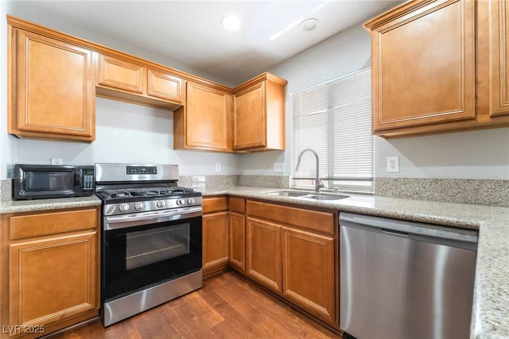 7459 Aurora Glow, Las Vegas, NV 89139