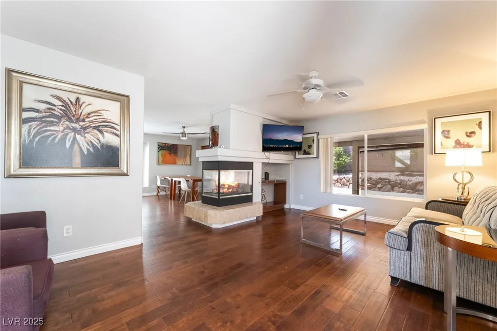 7459 Aurora Glow, Las Vegas, NV 89139