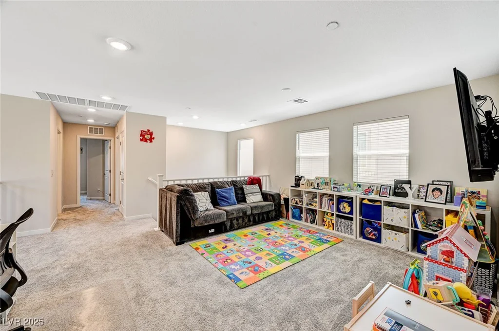 10650 Dryades, Las Vegas, NV 89166
