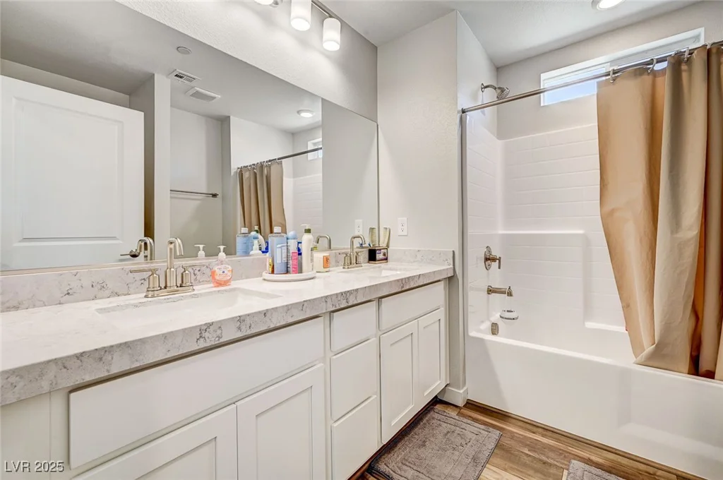 10650 Dryades, Las Vegas, NV 89166