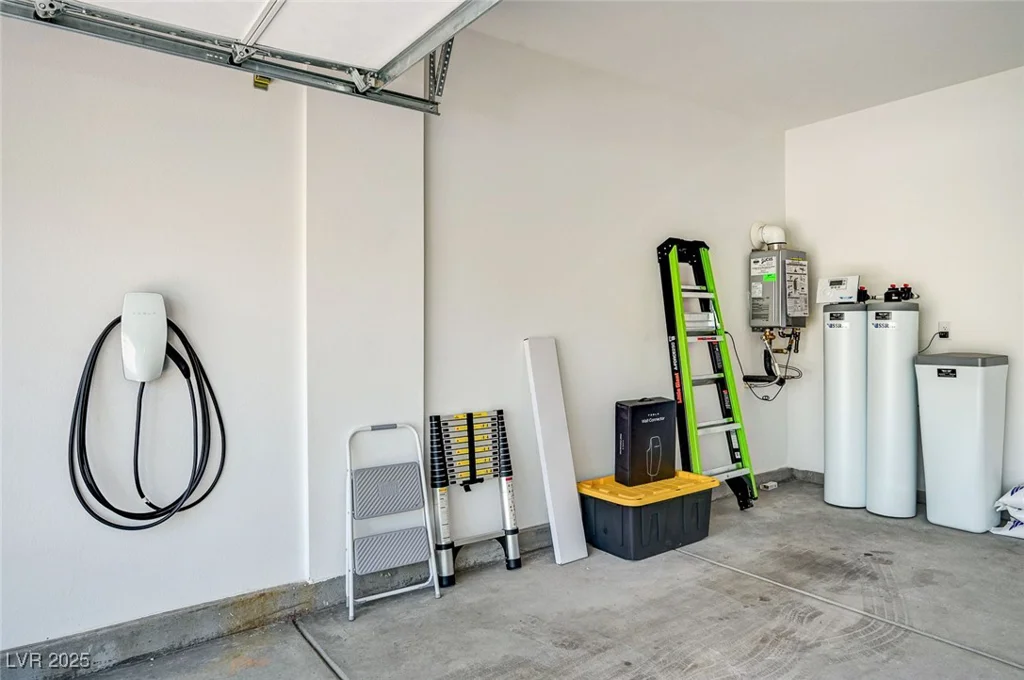 10650 Dryades, Las Vegas, NV 89166