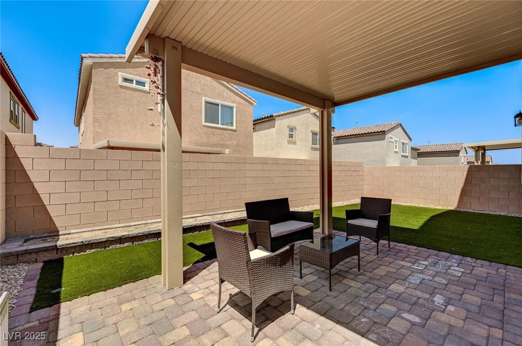 10650 Dryades, Las Vegas, NV 89166