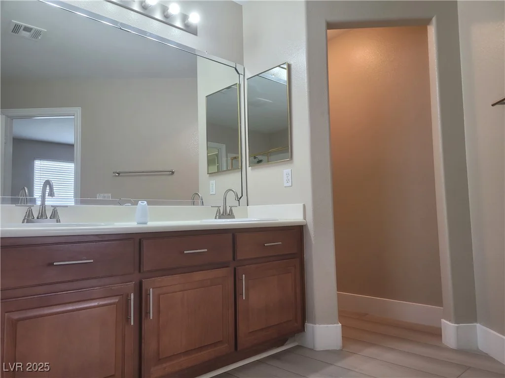 9556 Ancala Hollow, Las Vegas, NV 89148