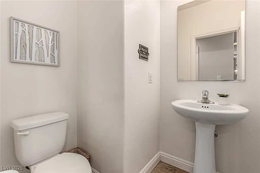 1034 Fish Pond, Henderson, NV 89014