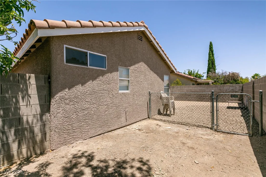 4825 White Aspen, Las Vegas, NV 89130