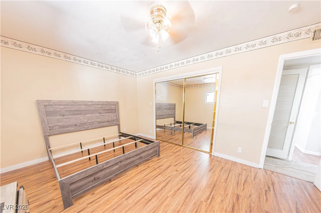 4304 El Conlon, Las Vegas, NV 89102