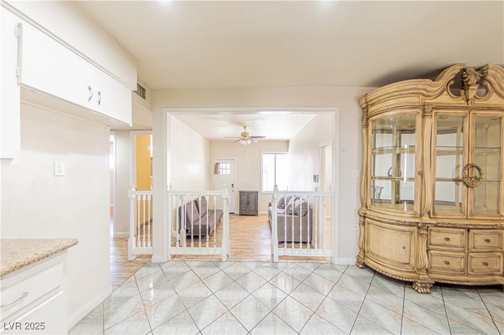 4304 El Conlon, Las Vegas, NV 89102