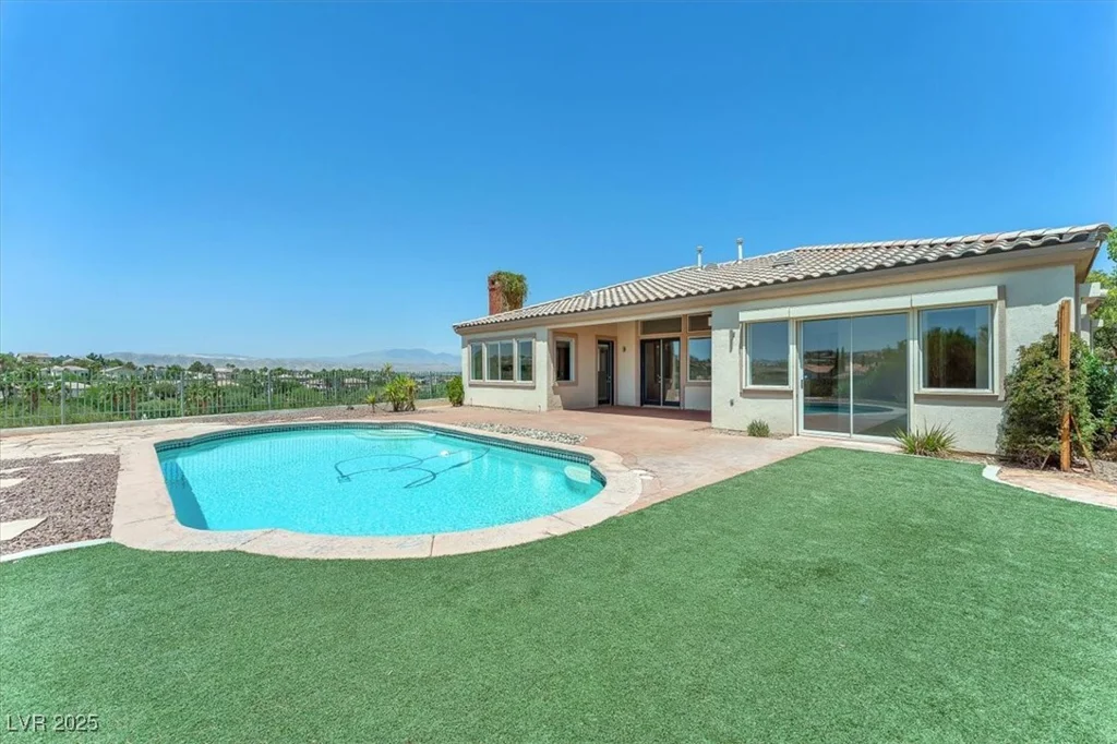 2997 Via Meridiana, Henderson, NV 89052