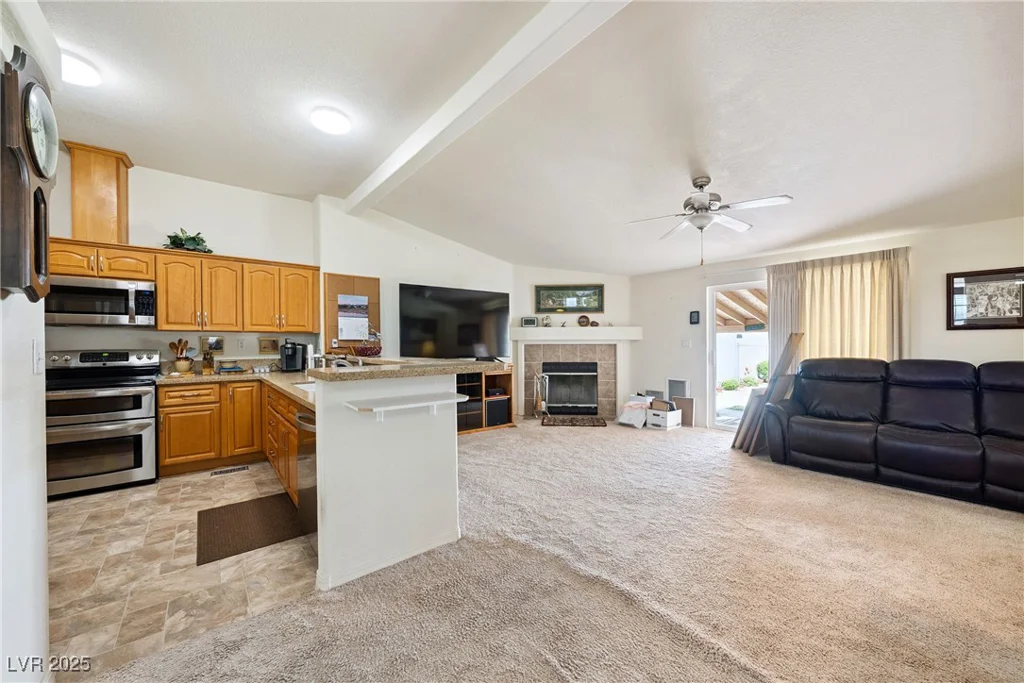 5661 Genoa, Pahrump, NV 89060