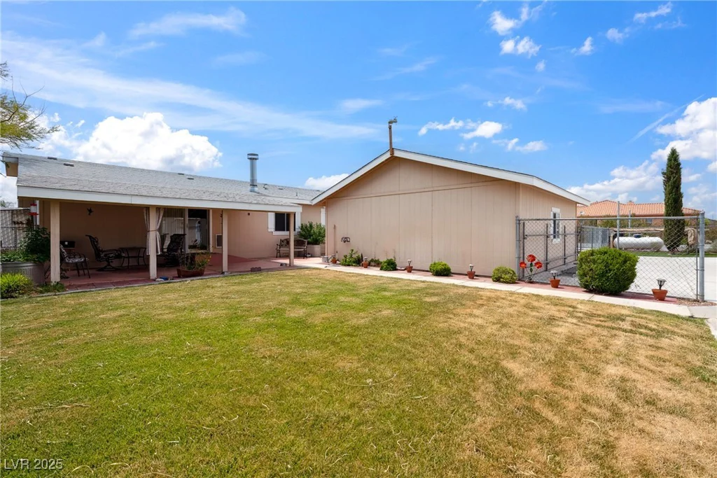 5661 Genoa, Pahrump, NV 89060