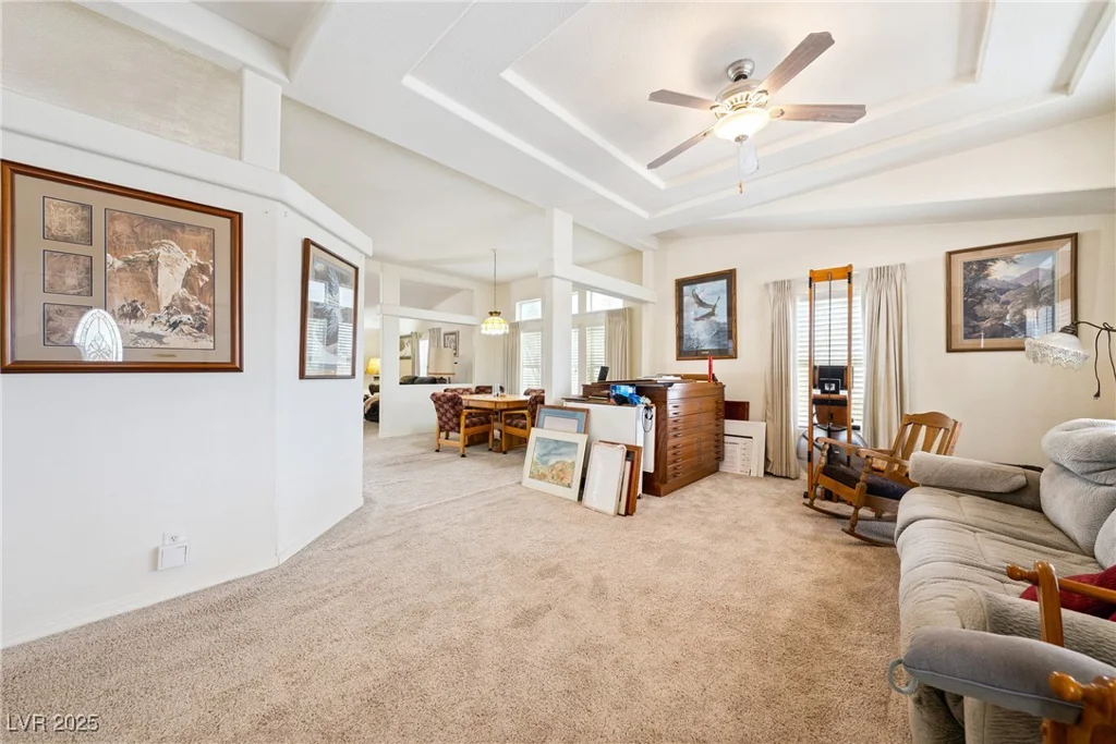 5661 Genoa, Pahrump, NV 89060