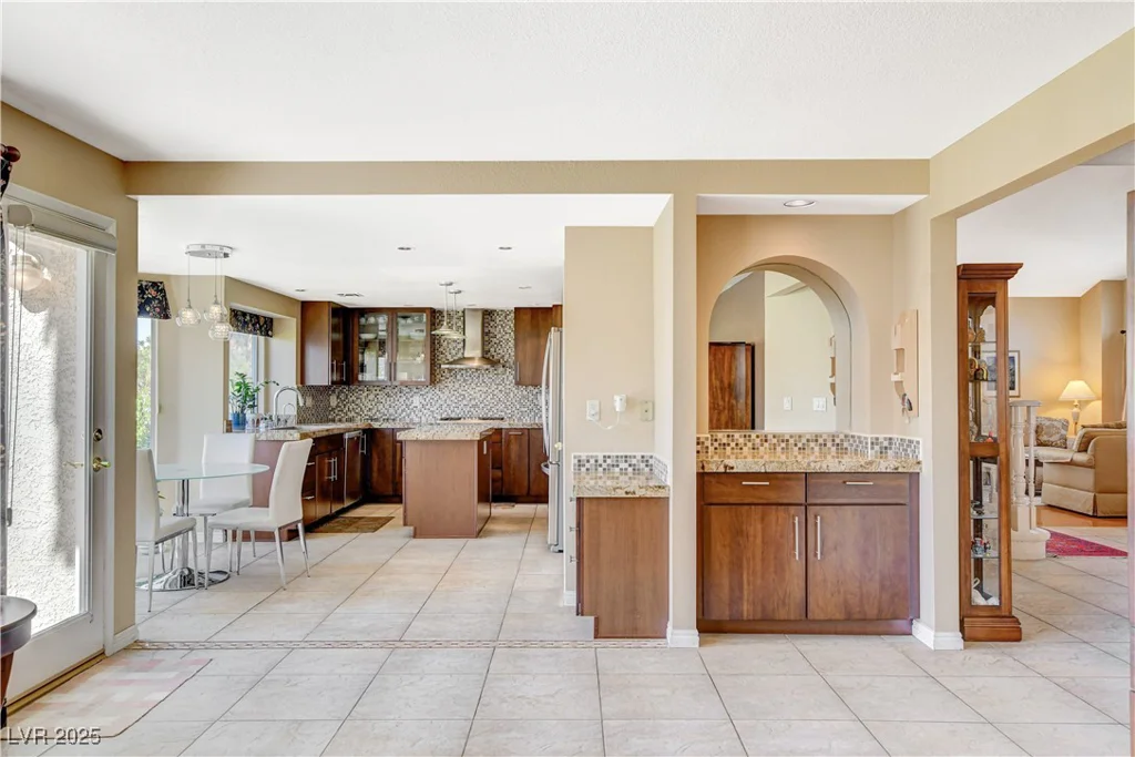 8416 Dry Cliff, Las Vegas, NV 89128