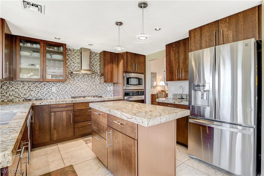 8416 Dry Cliff, Las Vegas, NV 89128