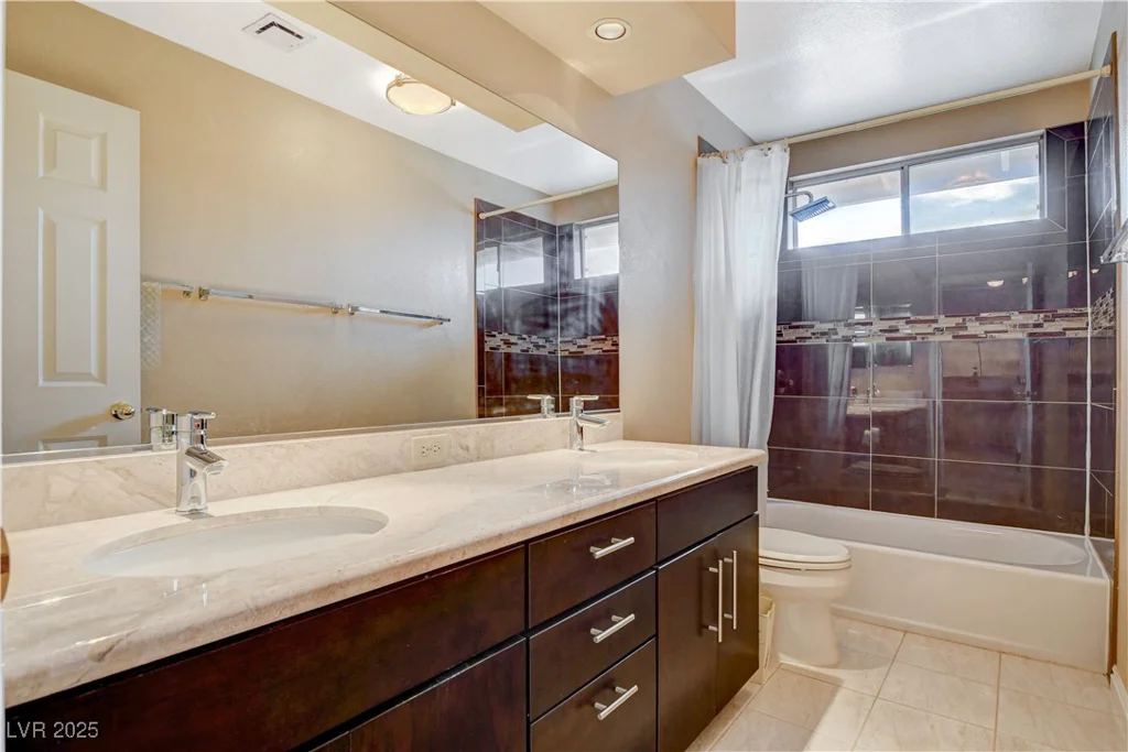 8416 Dry Cliff, Las Vegas, NV 89128