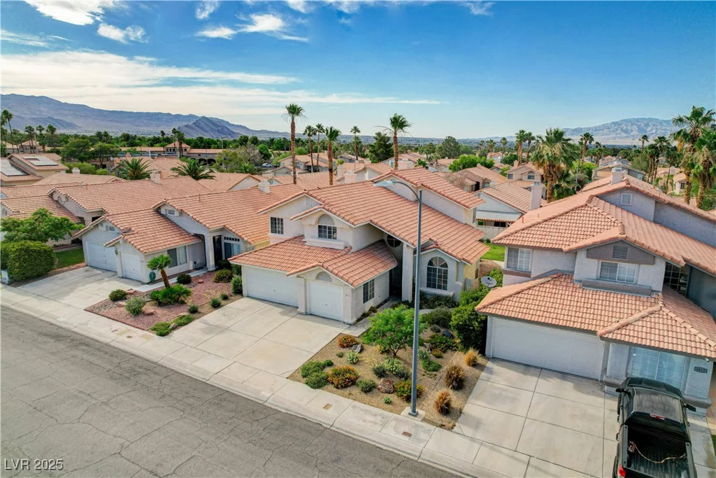 8416 Dry Cliff, Las Vegas, NV 89128