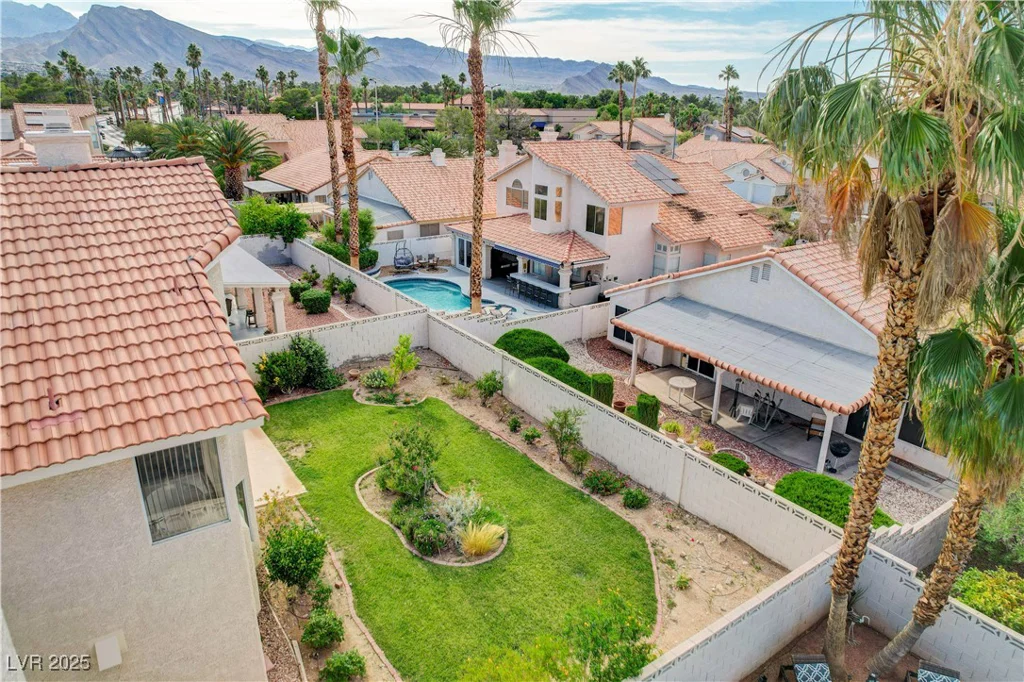 8416 Dry Cliff, Las Vegas, NV 89128